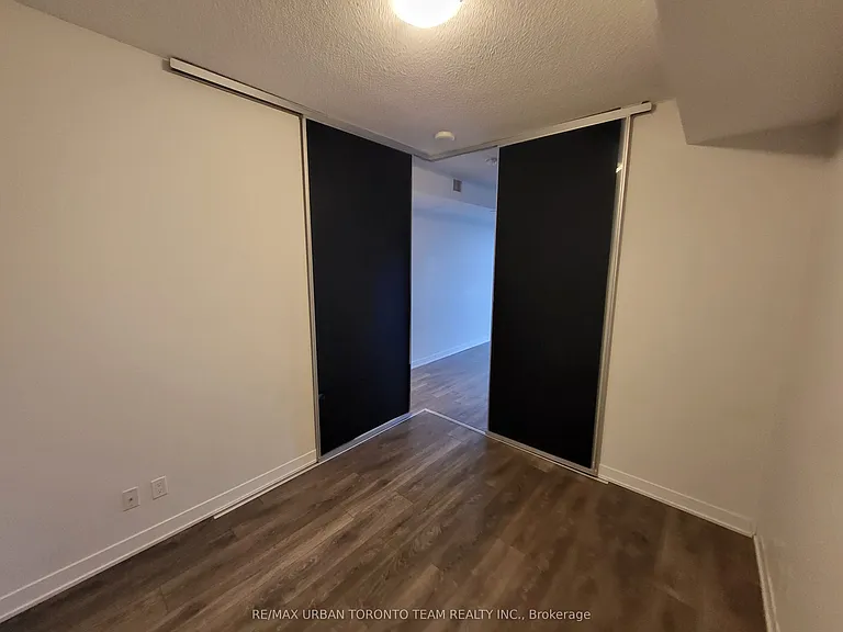 87 Peter St #3303 — Photo 12