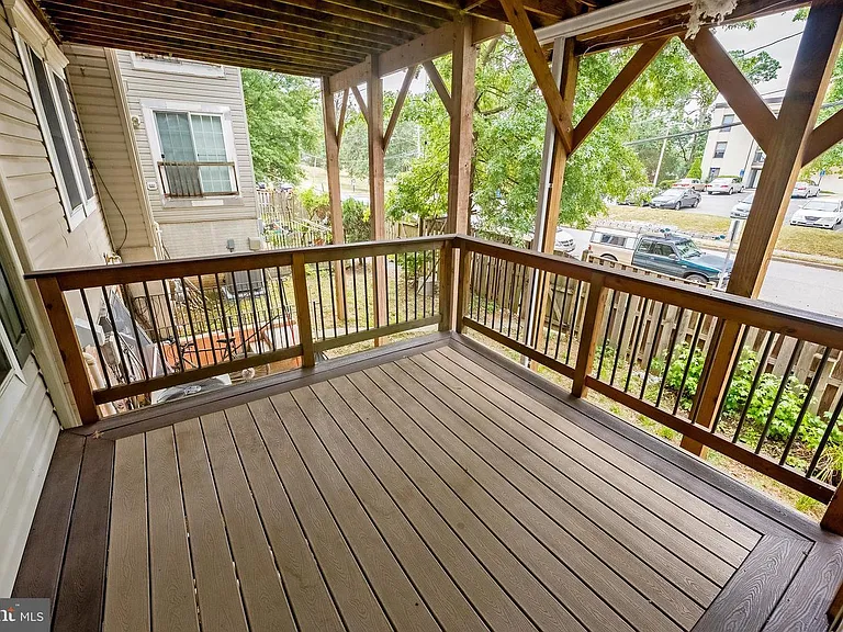 3385 Beechcliff Dr — Photo 39