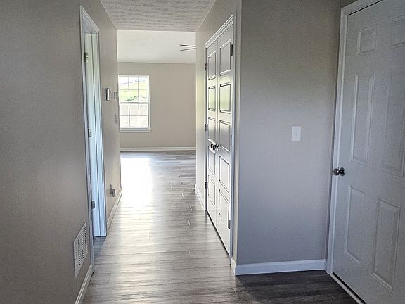 Foyer Fro Fromt Door