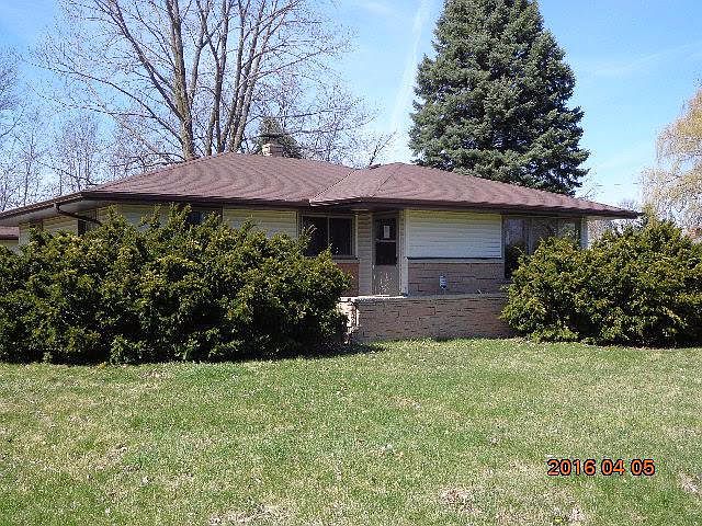 1st image of 7209 S Quincy Ave