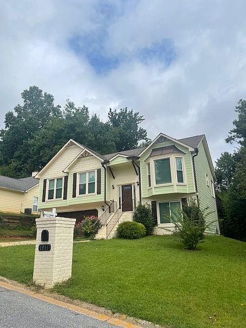 1st image of 1911 Flint Hill Dr