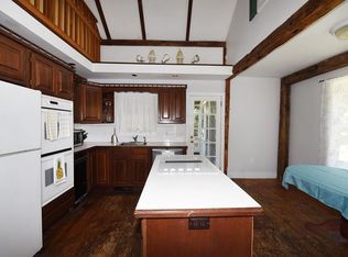 173 Plymouth St, Carver, MA 02330