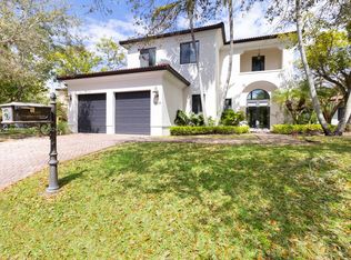 11409 Smathers Cir, Pinecrest, FL 33156