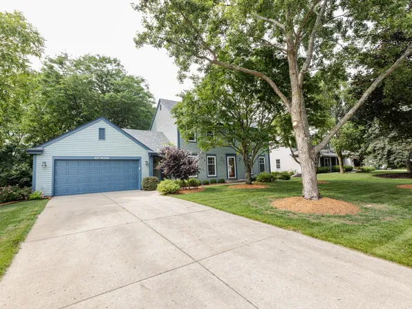 N27W22561 Burningwood LANE, Waukesha, WI 53186