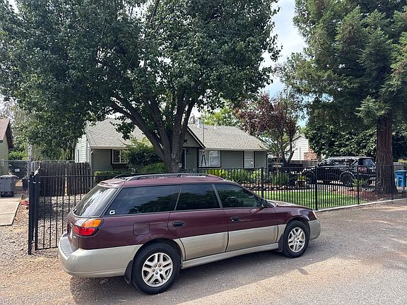 3rd image of 2375 Serviss St