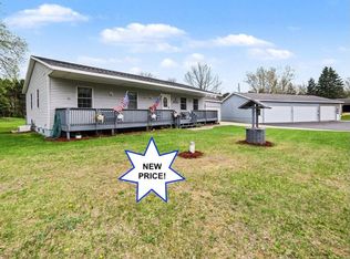 4935 W Deren Rd, Ludington, MI 49431