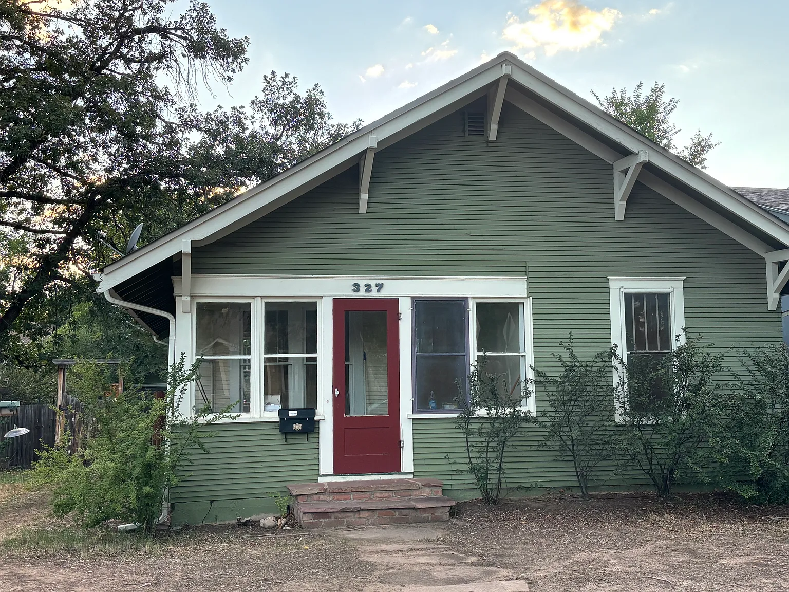 2 bed, 850 sqft, $2,000 — Photo 1