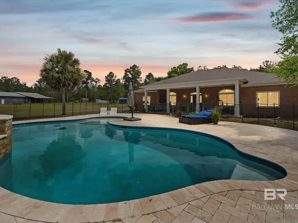 29476 C P Adams Ln, Elberta, AL 36530