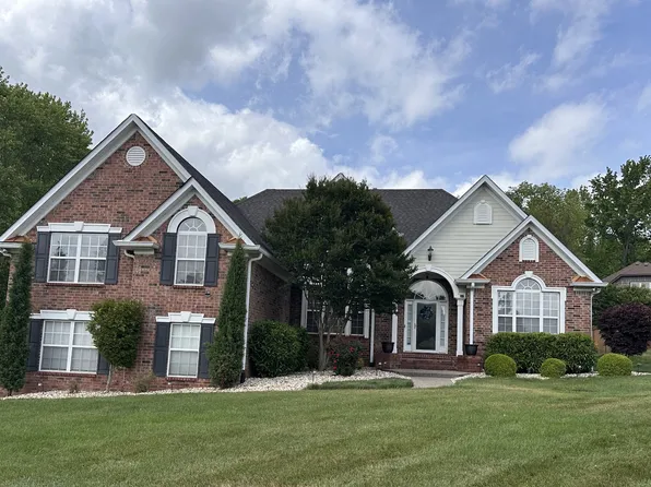 1027 Berkshire Blvd, Mount Juliet, TN 37122