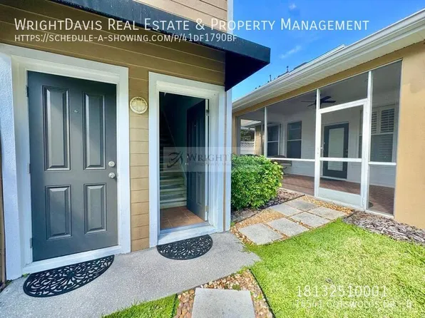 14541 Cotswolds Dr #B, Tampa, FL 33626