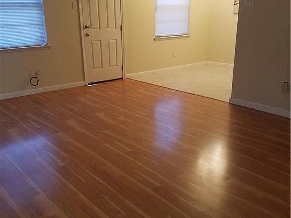 3rd image of 4321 Princeton Dr