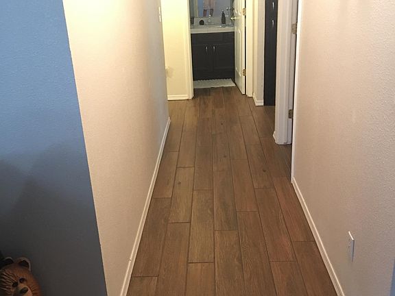 5th image of 4028 E Meadow Ave