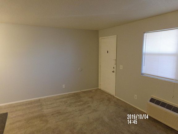 2nd image of 500 Richardt Ave