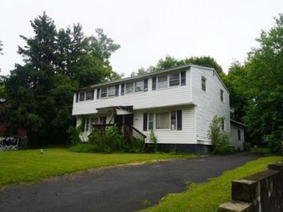 105 Kirk Park Dr, Syracuse, NY, 13205