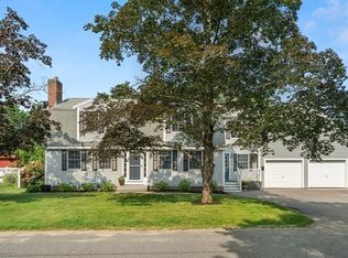 6 Hart Rd, Newburyport, MA 01950