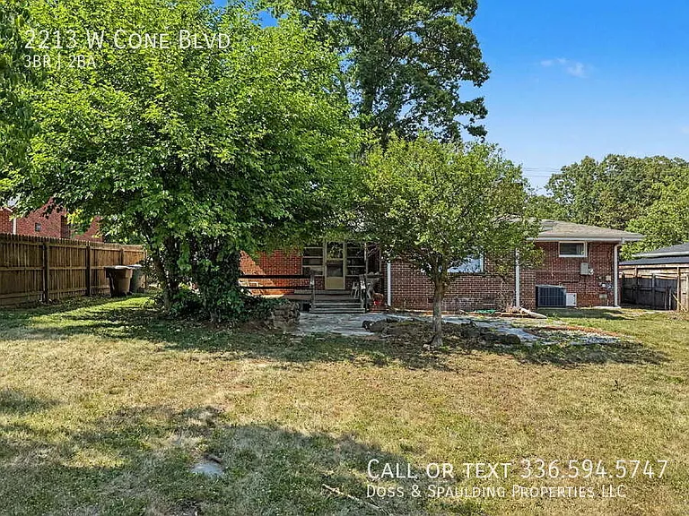2213 W Cone Blvd — Photo 29