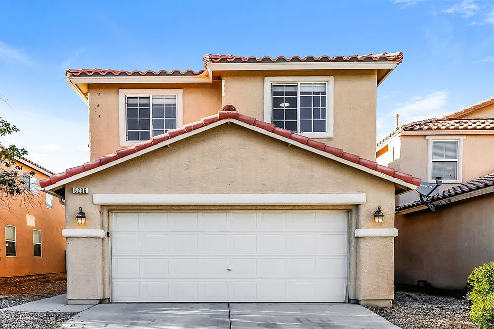 4 bed, 2.5 bath, 2039 sqft, $2,245 — Photo 1