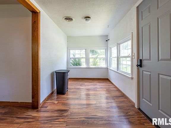 3rd image of 314 Belsley St