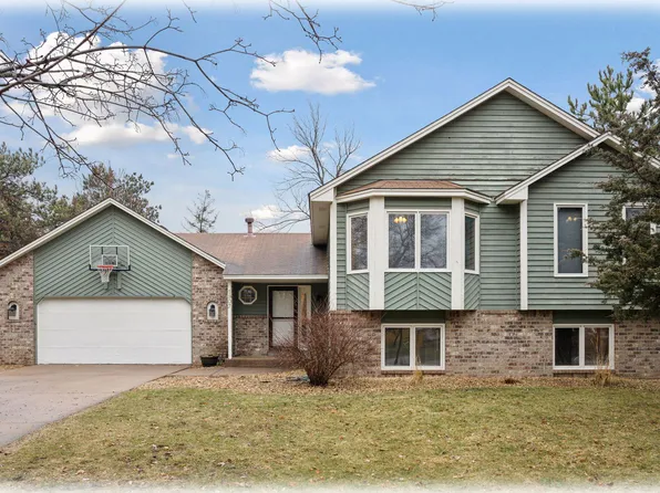 1907 131st Ave NW, Coon Rapids, MN 55448