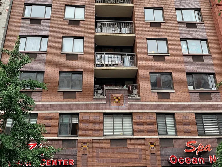 164 Stanton St #4A — Photo 2
