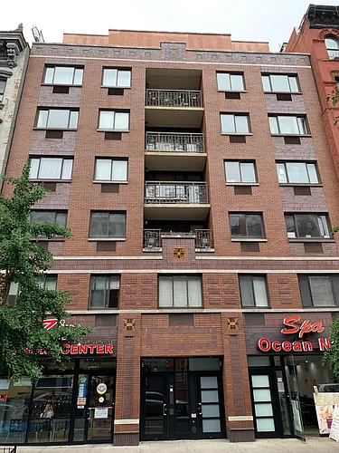 164 Stanton St Photo 1
