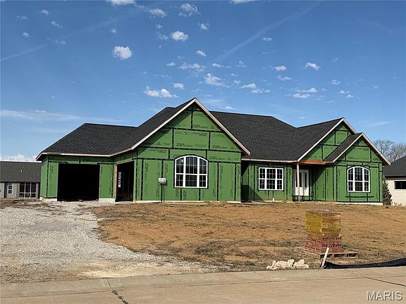 2nd image of 1383 Walnut Ridge Dr