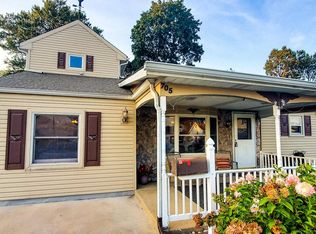 705 Auburn Rd, Fairless Hills, PA 19030