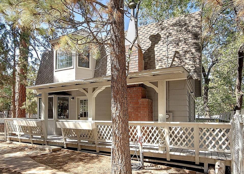 1st image of 762 Vista Ave