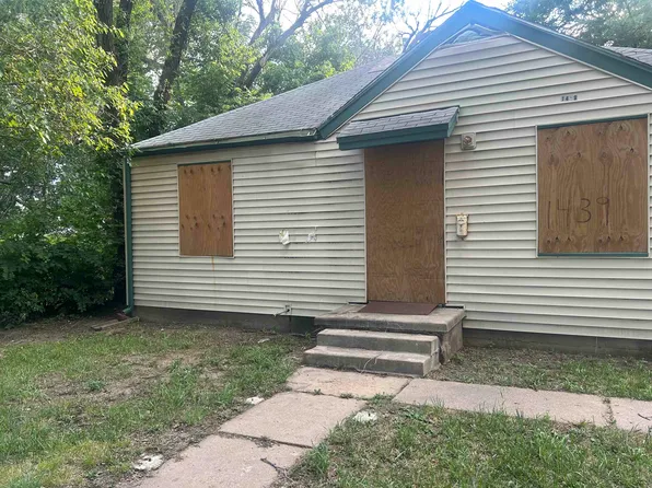 1439 N Grove Ave, Wichita, KS 67214