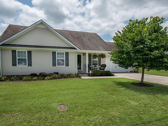 5th image of 1021 Halverson Dr