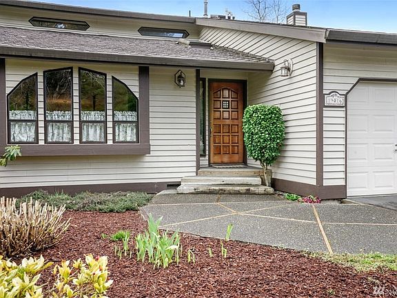 5th image of 19016 SE 283rd St