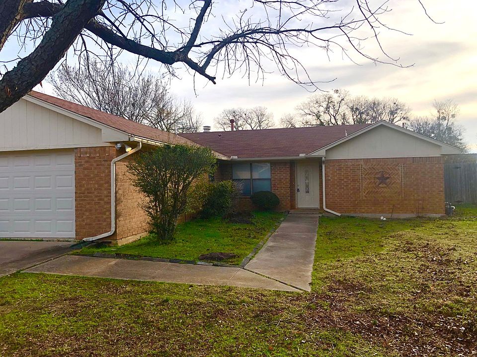 1st image of 1815 Wisteria St