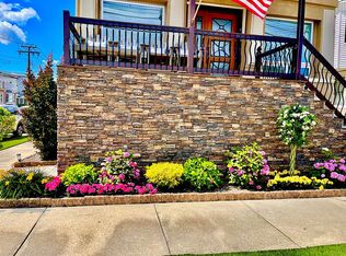 7305 Atlantic Ave, Ventnor City, NJ 08406
