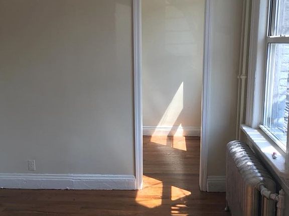3rd image of 167 Buena Vista Ave #2