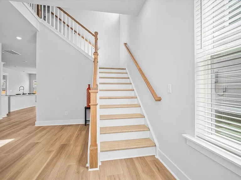 88 French Garden Cir — Photo 6