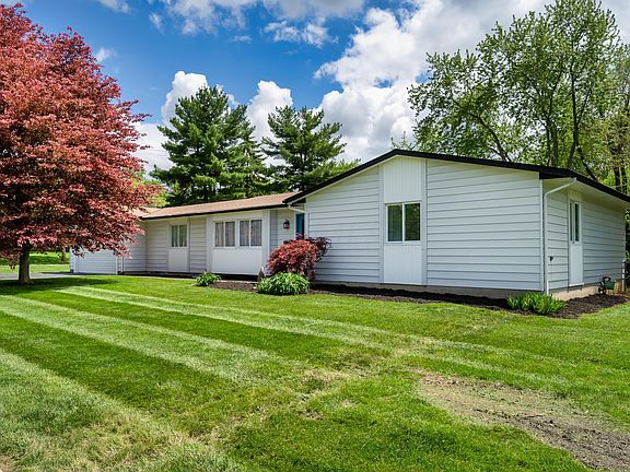 3rd image of 1805 Willow Forge Dr