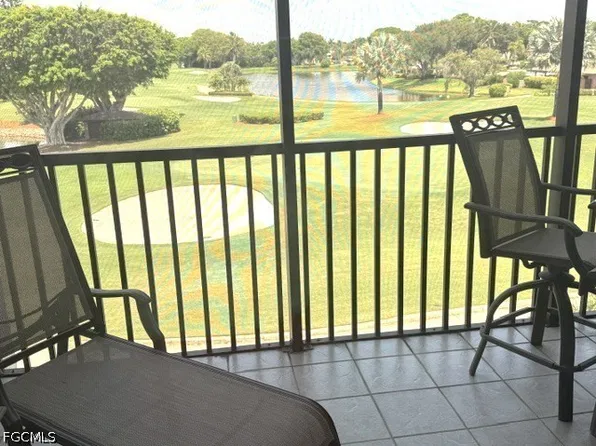 4604 Flagship Dr APT 305, Fort Myers, FL 33919