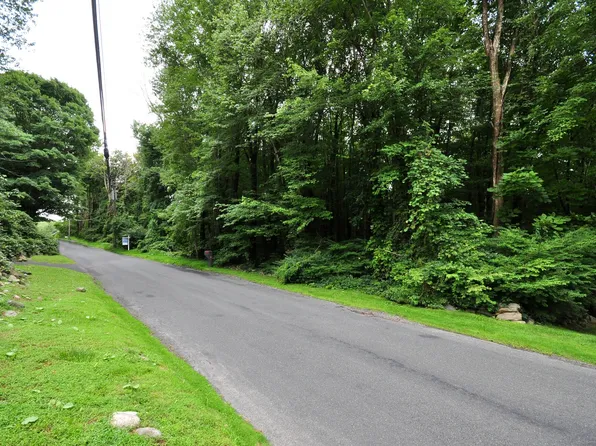 63 Keeler Road, Bridgewater, CT 06752