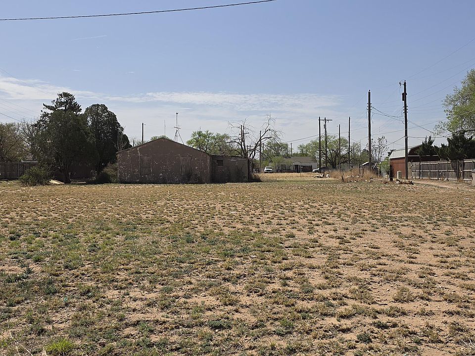 2nd image of 606 36th St