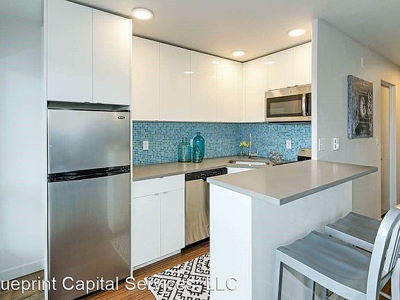 3rd image of 2101 7th Ave W APT 306
