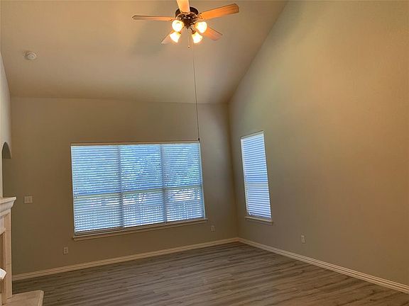 5th image of 3508 Meridian Dr