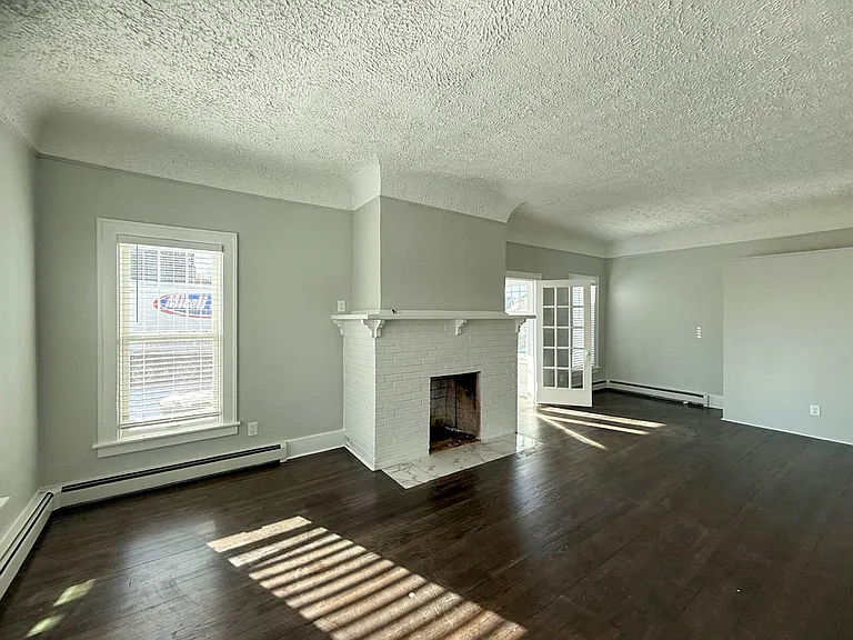 36465 Main St #1 — Photo 1