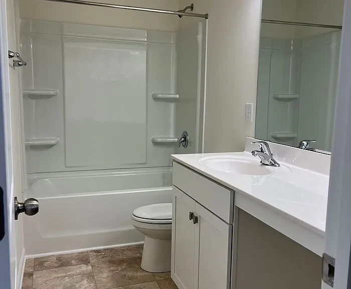 6039 Haddington Dr — Photo 20