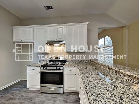 5th image of 2912 Dunbar Dr