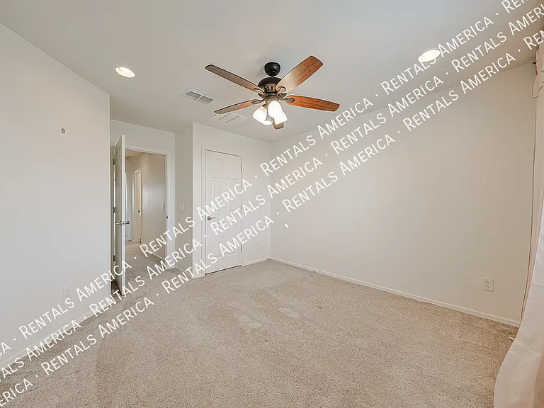 25951 W Tonto Ln — Photo 14