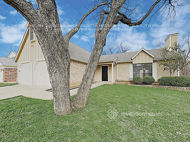 503 Thorn Wood Dr — Photo 3