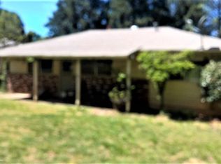 12490 Redwood Ln, Grass Valley, CA 95949