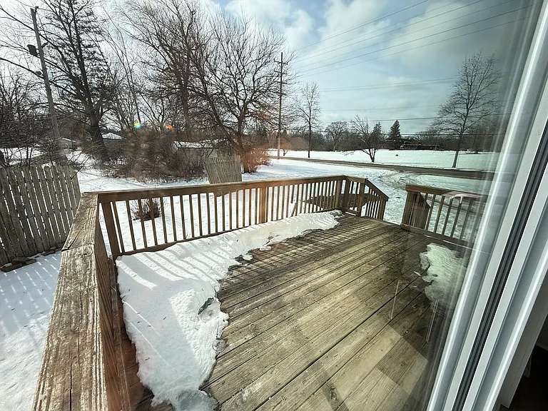 2321 W Main St — Photo 6