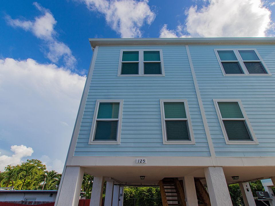1st image of 125 41st St #12