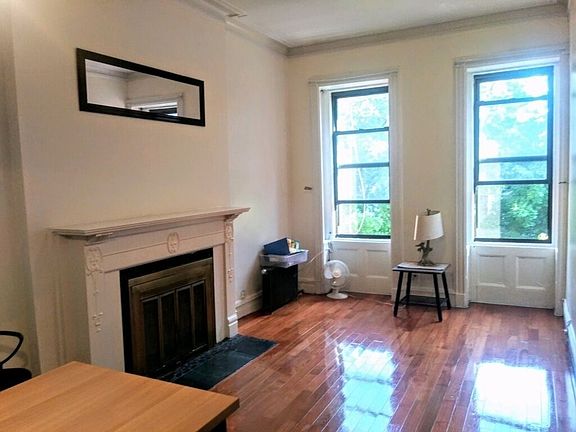 2nd image of 156 W 92nd St #F4